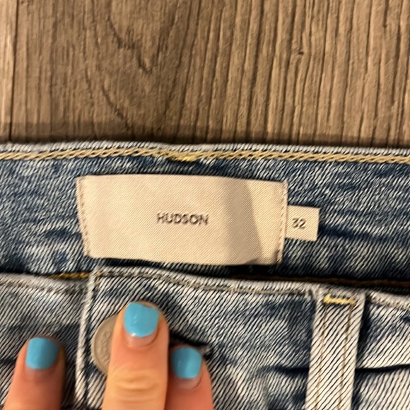 Hudson Light Wash AXL Jeans - Picture 3 of 4
